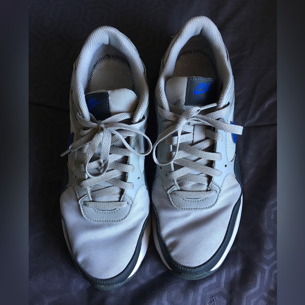 Men Nike shoes